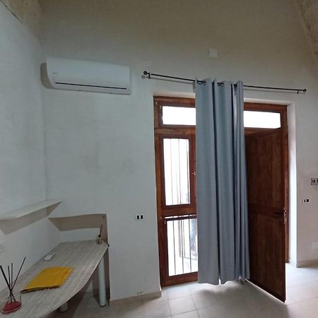 Casa Vacanze Battista 46 Grottaglie Bagian luar foto